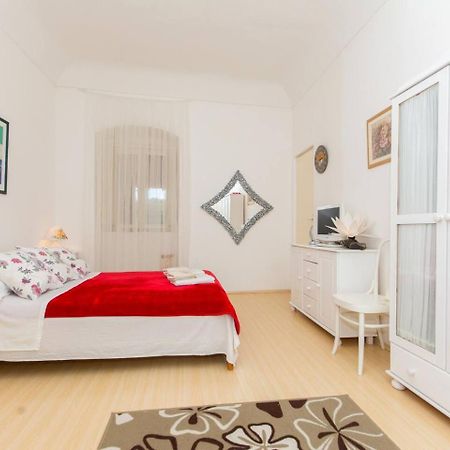 דוברובניק Stella City Center Accommodation מראה חיצוני תמונה